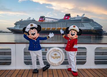 De ‘Coco’ a Marvel: Actividades y entretenimiento en Disney Treasure, el barco más nuevo de Disney