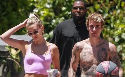 Hailey Bieber presume figura con leggings en gimnasio privado