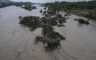 Al menos 6 muertos y varios desaparecidos, entre ellos 20 niñas, en Texas, tras inundaciones. IMÁGENES