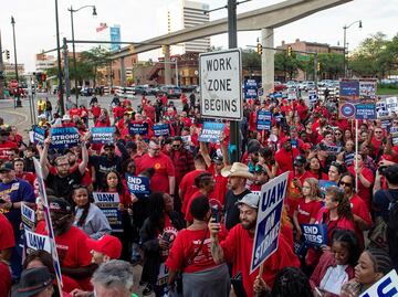Sindicato automotor de Estados Unidos amenaza con extender huelga