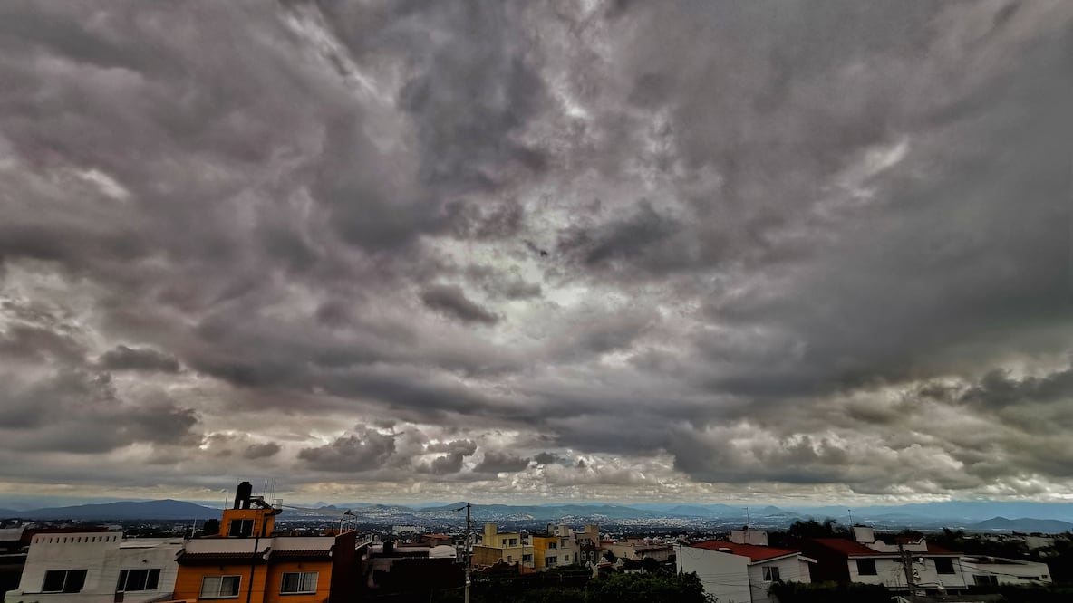 Clima en México: Tormentas y temperaturas de más de 45° para fin de semana. Foto iStock / OMAROLIVERA