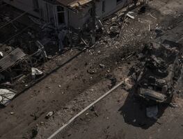 Ucranianos atacan convoy de tanques rusos que se dirigían a Kiev