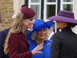 Reina Camila furiosa con Kate Middleton por “eclipsarla” durante visita de Donald Trump a Windsor