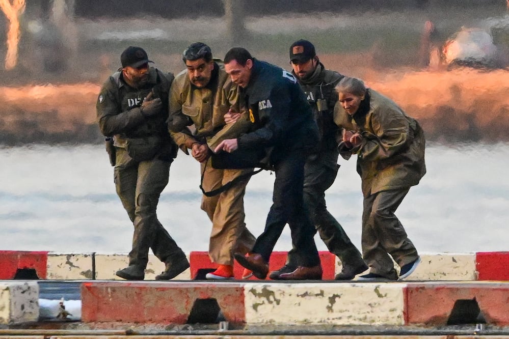 Cuba y Venezuela revela nombres de 55 militares muertos tras ataque de Estados Unidos en operativo contra Maduro. Foto: AP