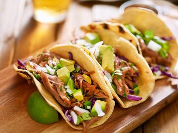 Tacos y papel higiénico, el kit de ‘emergencia’ en Los Ángeles