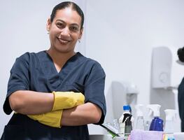 ¿Cuánto gana una empleada doméstica o de limpieza en Estados Unidos?