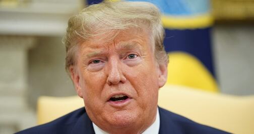 Trump obliga a California a rebajar estándares contra emisiones contaminantes 