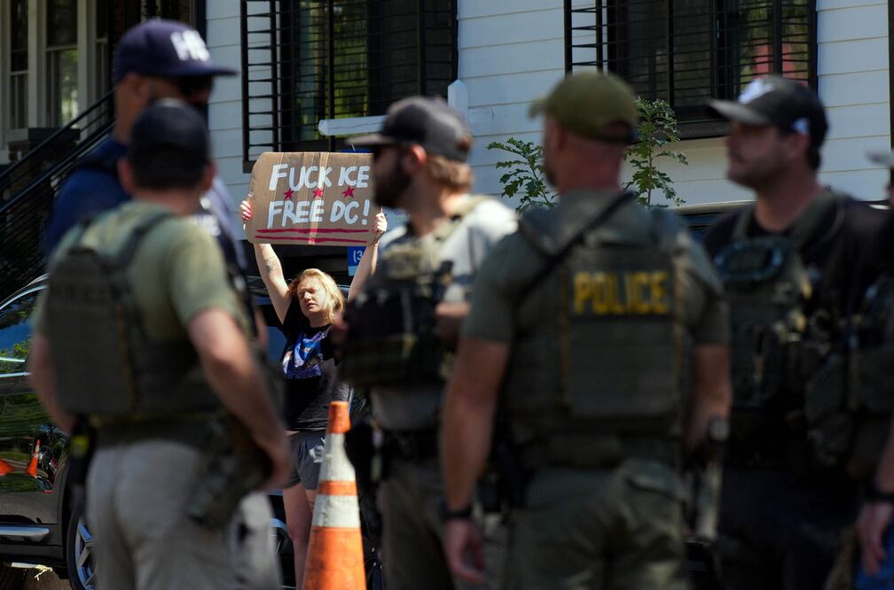 Demandan al Gobierno de Donald Trump para frenar redadas migratorias en Washington D.C. Foto: AFP