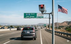¿ICE puede rastrear tu carro? Denuncian que así funcionan las cámaras que “ayudan a localizar inmigrantes”