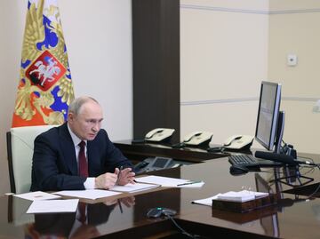 Rusia califica de “absoluto fracaso político y diplomático” la visita de Zelenski a EU