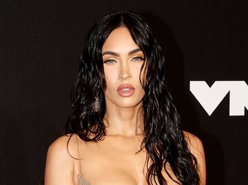 Megan Fox protagoniza polémica sesión de fotos con su novio Machine Gun
