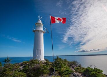 Trabajo en Canadá. Solicitan 27 mexicanos para procesamiento de cangrejos
