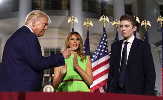 Emotivo video de Barron Trump se hace viral tras declaraciones de su padre