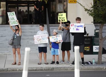 ‘Ahora tienes coronavirus’, dice hombre al escupirle a un niño en la cara