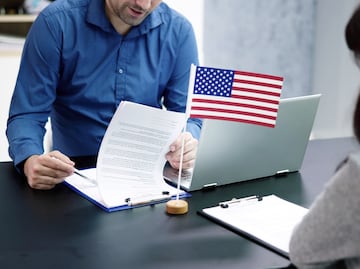 Parole en EU: USCIS cobrará nueva tarifa de $1,000 para permisos de permanencia temporal 2025