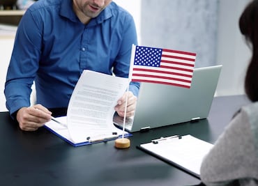 Parole en EU: USCIS cobrará nueva tarifa de $1,000 para permisos de permanencia temporal 2025