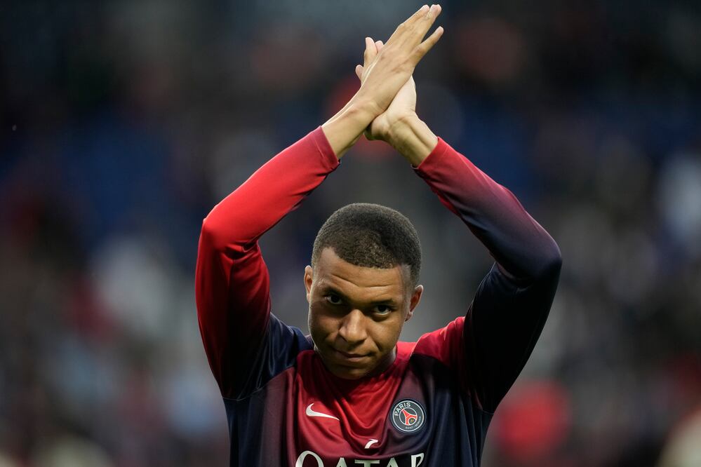 Mbappé se despide del PSG en la final de la Copa de Francia ante Lyon. Horario y dónde verlo. FOTO: AP / Christophe Ena