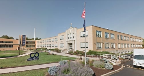 Escuela de Indiana despide a maestro por ser homosexual 