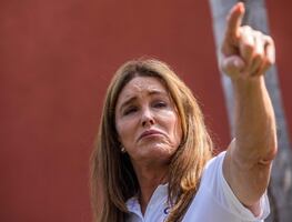 Caitlyn Jenner lanza su campaña por la gobernatura de California