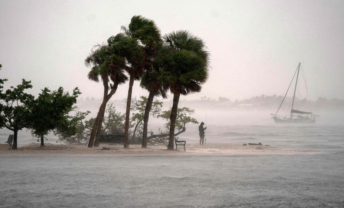Huracán Milton toca tierra en la costa oeste de Florida con categoría 3. Foto: AFP