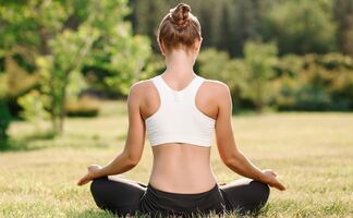 Las rutinas de ejercicio que te harán dormir mejor, según la ciencia