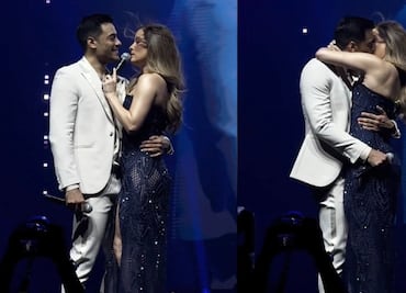 Carlos Rivera y Cynthia Rodríguez cantan juntos y apagan rumores con romántico beso