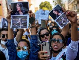 Cientos de niñas más son envenenadas con gas en 9 colegios de Irán