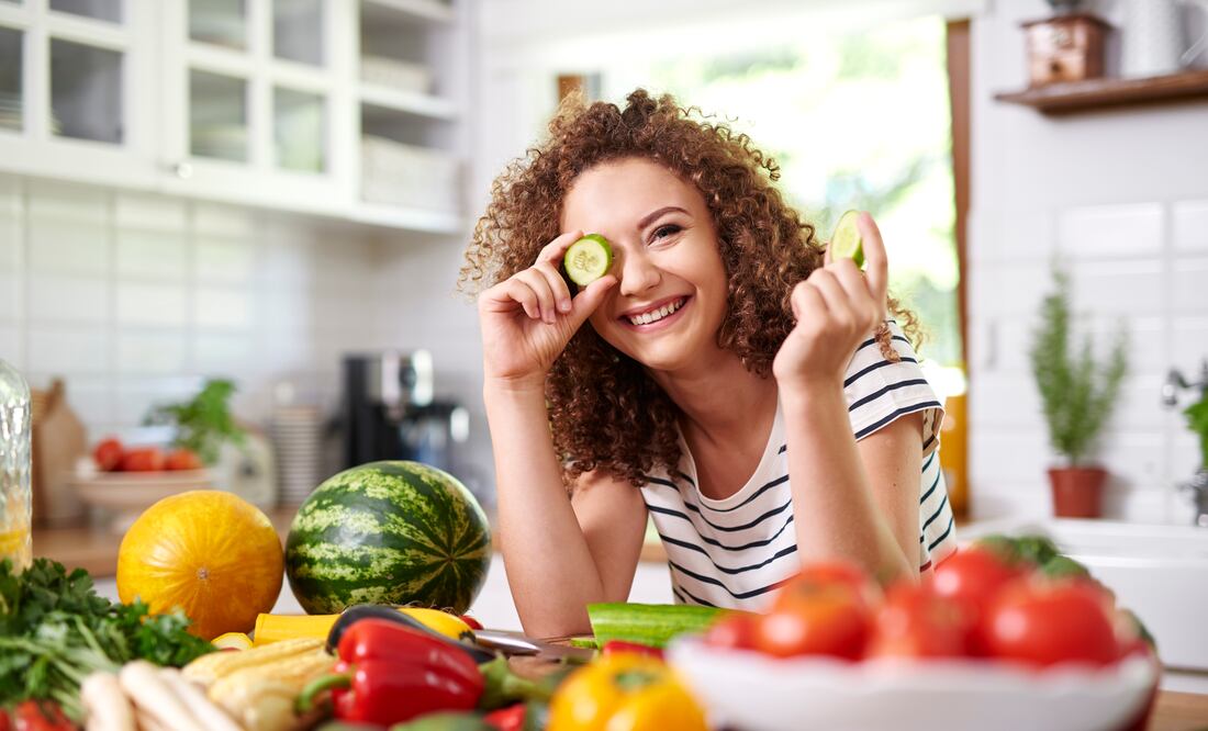 Esta es la dieta que reduce enfermedades del corazón, según la Universidad de Harvard. iStock/gpointstudio
