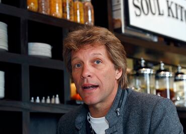 Restaurante de Jon Bon Jovi regala comida a afectados por ‘shutdown’