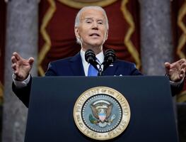 Biden culpa del asalto al Capitolio a Trump, sus 'mentiras' y su 'ego herido'