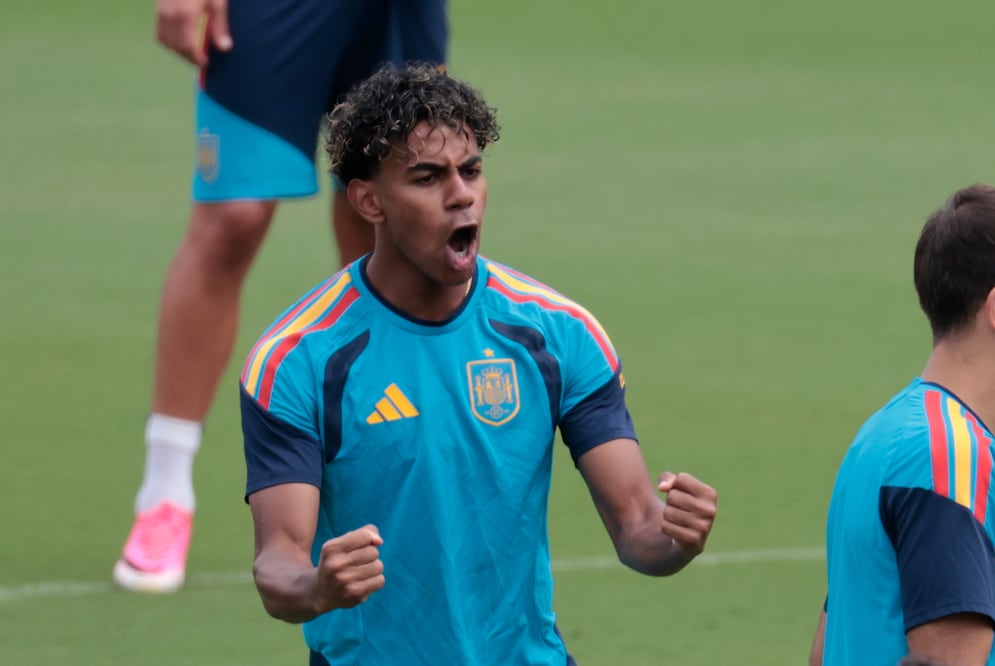 Lamine Yamal lanza desafiante mensaje a Francia antes de enfrentar a Mbappé: “Ellos deben temernos” EFE/Lavandeira jr