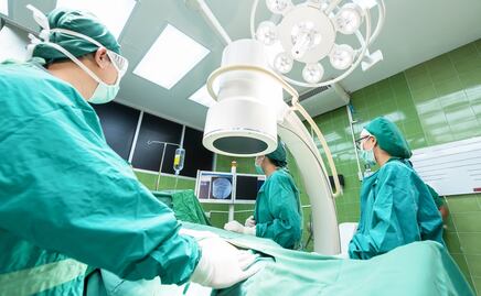 Tragedia en Durango: Niña de 14 años muere tras cirugía estética; padre señala a la madre y a su pareja como presuntos responsables