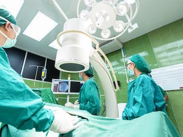 Tragedia en Durango: Niña de 14 años muere tras cirugía estética; padre señala a la madre y a su pareja como presuntos responsables