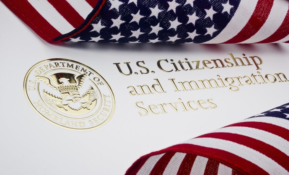 USCIS. Foto: Adobe