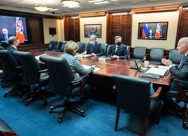 Biden amenaza a Putin con "fuertes medidas económicas" si ataca Ucrania