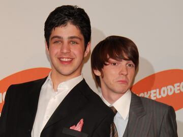 Critican a Josh Peck por su silencio tras declaraciones de Drake Bell sobre abuso en serie