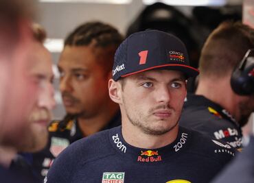 Verstappen apaga rumores y se queda en Red Bull pese al coqueteo con Mercedes