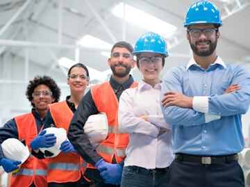 Trabajadores podrían obtener permiso con sueldo para resolver asuntos personales, como trámites y citas médicas