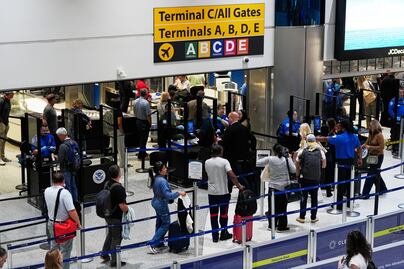 ¿Qué vuelos se verán afectados por el cierre del gobierno de Estados Unidos?