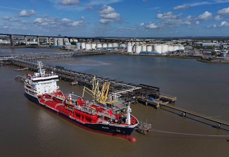 Guerra en Irán: buques desafían el bloqueo de EU y crece el riesgo de un choque directo con Irán (Últimas noticias) EFE/EPA/NEIL HALL