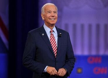 Joe Biden promete 'regresar' visas H-1B para trabajadores extranjeros