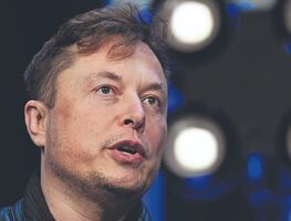 Elon Musk bajo escrutinio: Amplían investigación sobre beneficios personales de Tesla