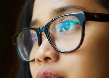 FDA aprueba lentes de contacto para niños con miopía