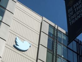 Musk cierra las oficinas de Twitter y suspende accesos a empleados