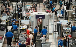 Viajar a Estados Unidos: ¿Qué se sabe sobre las vacunas que serán aceptadas?