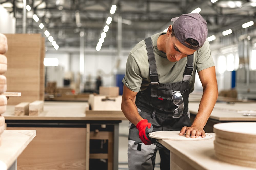 Carpintero. iStock/FabrikaCr