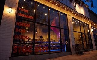 Cliente amenaza con disparar en tienda de Utah por disputa sobre cubrebocas