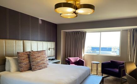 Tour por las instalaciones de SAHARA, un histórico hotel renovado en Las Vegas 