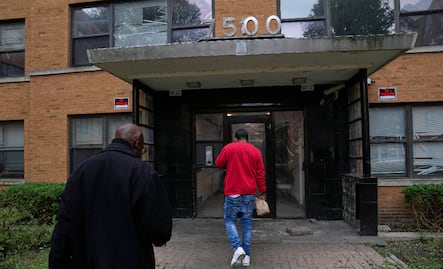 ¡Fue como si estuviéramos bajo ataque!" Redada militar en Chicago siembra el terror entre ciudadanos de EU