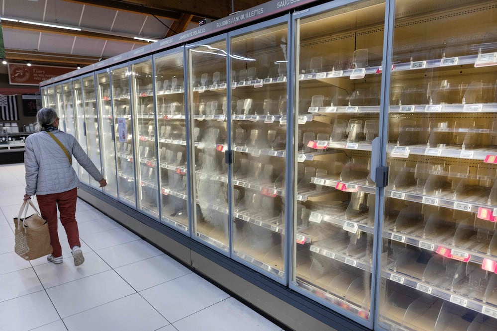 Ciberataque a supermercados de Francia arruina toneladas de alimentos y provoca pérdidas millonarias(Photo by Fred TANNEAU / AFP)